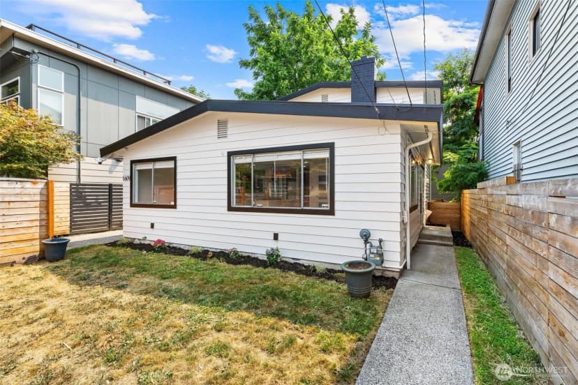 Property photo for 1609 E Alder Street, Seattle photo 22