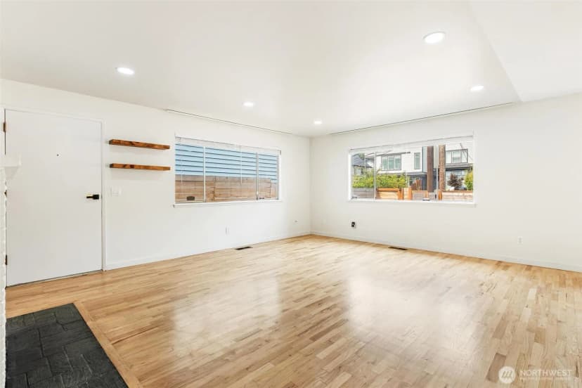 Property photo for 1609 E Alder Street, Seattle photo 12