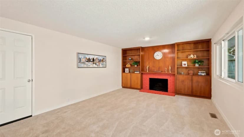 Property photo for 1003 144th Place S, Bellevue photo 19