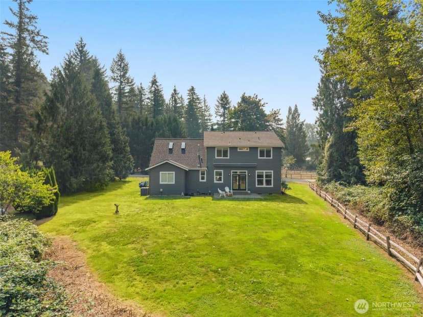 Property photo for 1125 324th Way Ne, Carnation photo 32