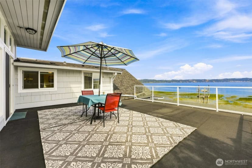 Property photo for 1626 Beach Drive Ne, Tacoma photo 18