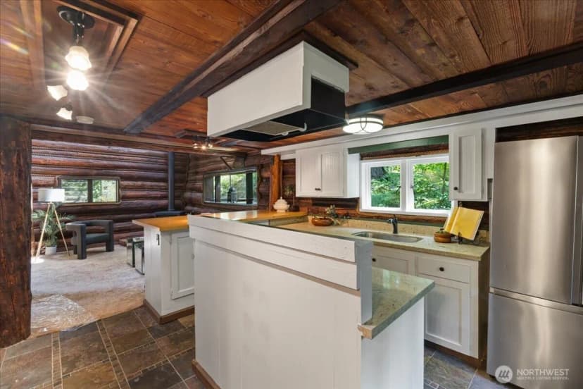 Property photo for 25525 Se Tiger Mountain Road, Issaquah photo 11