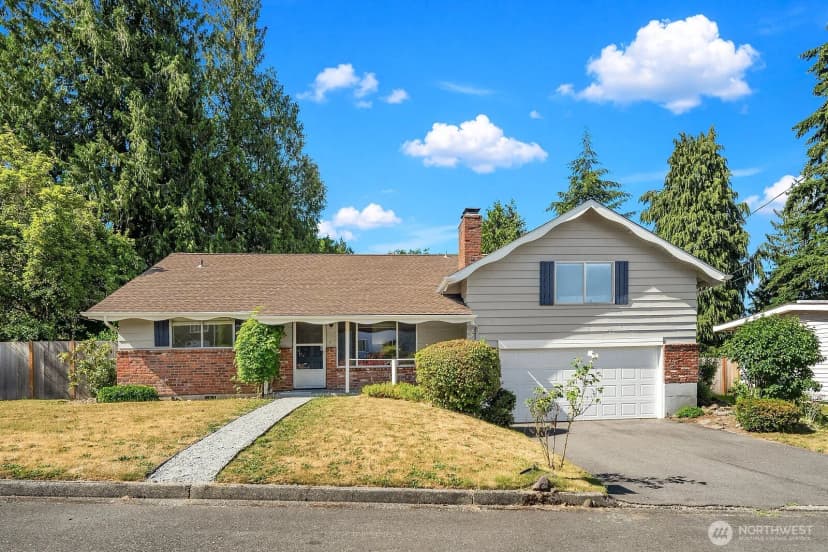 Property photo for 4504 S 163rd Place, Tukwila photo 4