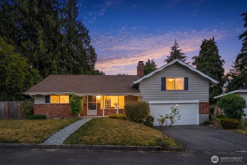 Property photo for 4504 S 163rd Place, Tukwila photo 3
