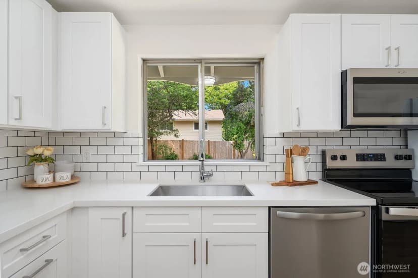 Property photo for 4504 S 163rd Place, Tukwila photo 11