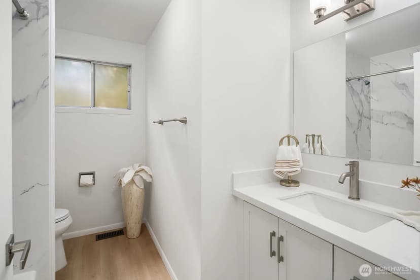 Property photo for 4504 S 163rd Place, Tukwila photo 20