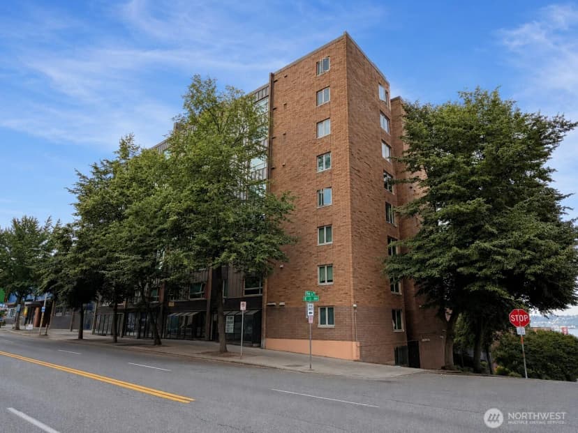 Property photo for 2523 Clease 1st Avenue, Seattle photo 4