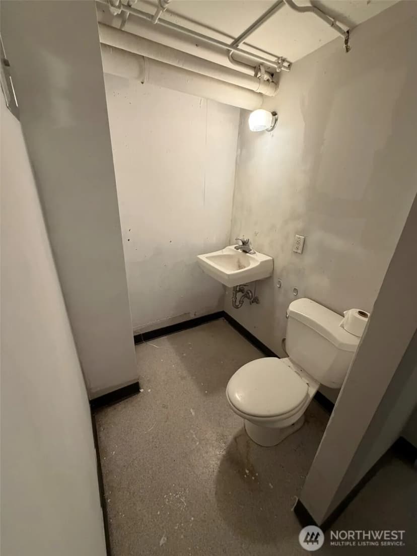 Property photo for 2523 Clease 1st Avenue, Seattle photo 19