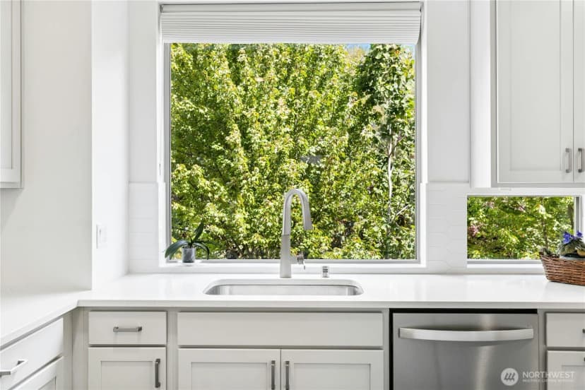 Property photo for 168 Whispering Lane Nw, Bainbridge Island photo 14