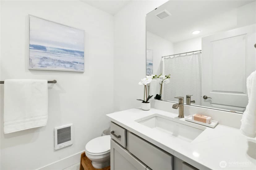 Property photo for 168 Whispering Lane Nw, Bainbridge Island photo 20