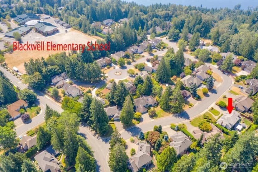 Property photo for 20404 Ne 35th Street, Sammamish photo 39