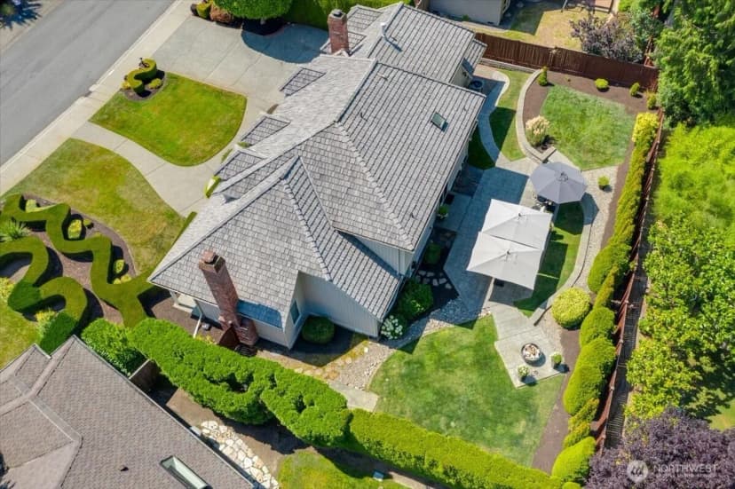 Property photo for 20404 Ne 35th Street, Sammamish photo 35
