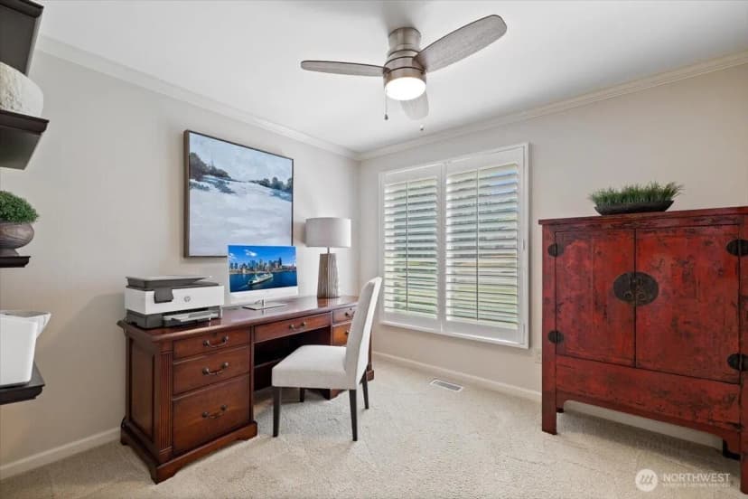 Property photo for 20404 Ne 35th Street, Sammamish photo 17