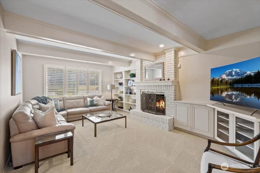 Property photo for 20404 Ne 35th Street, Sammamish photo 15