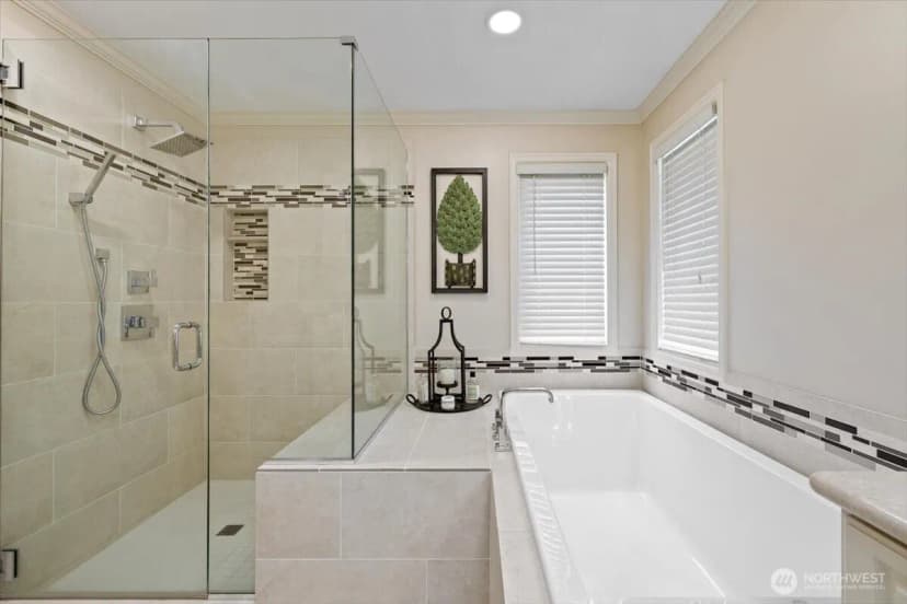 Property photo for 20404 Ne 35th Street, Sammamish photo 26