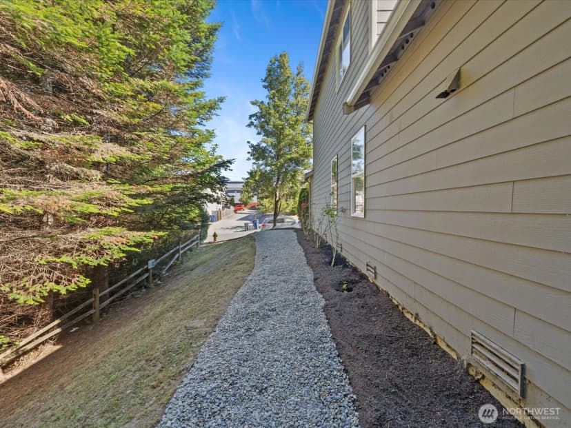 Property photo for 8402 Ne 61st Place, Marysville photo 25