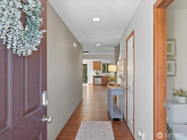 Property photo for 8402 Ne 61st Place, Marysville photo 5