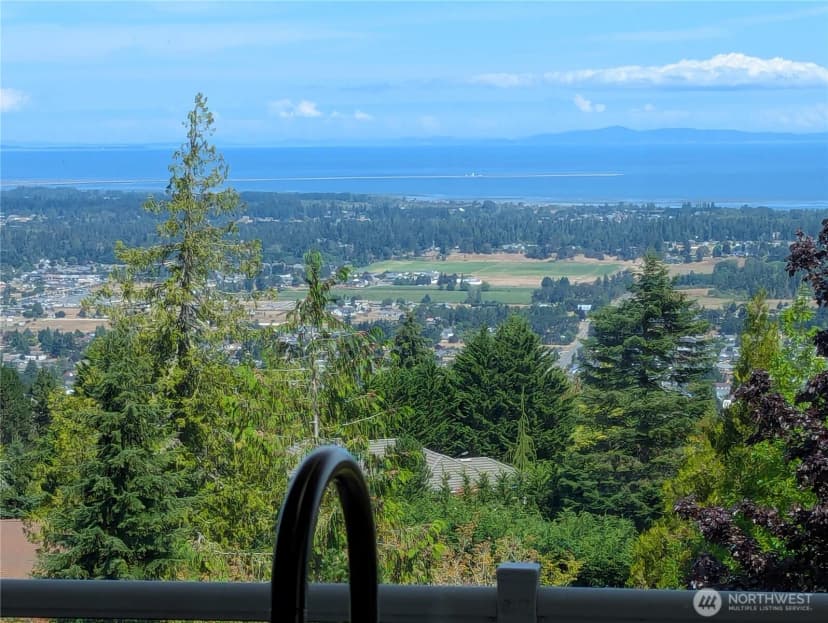 Property photo for 315 Quails Roost Road, Sequim photo 10