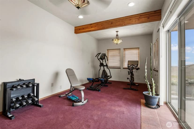 Property photo for 34214 S Glenn Miller Road Se, Kennewick photo 33