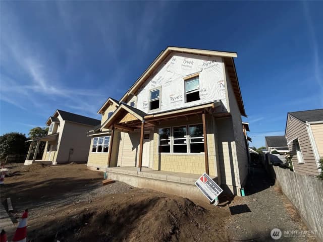 Property photo for 2519 Kulshan Street, Bellingham photo 4