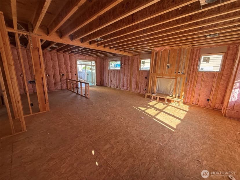 Property photo for 2519 Kulshan Street, Bellingham photo 9