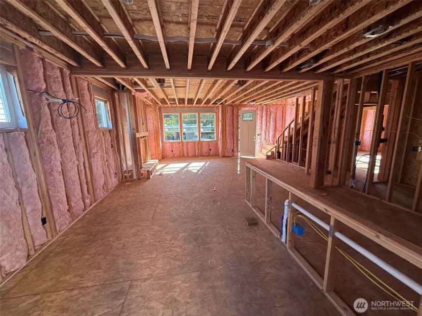 Property photo for 2519 Kulshan Street, Bellingham photo 8
