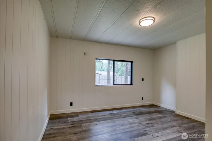 Property photo for 112 Schrader Lane, Aberdeen photo 24