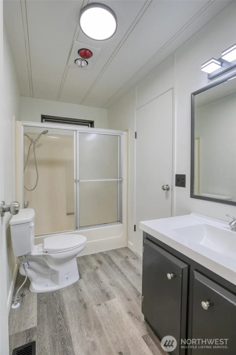 Property photo for 112 Schrader Lane, Aberdeen photo 23