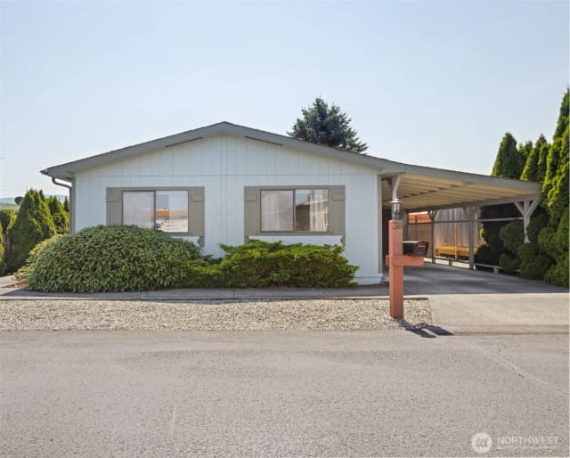 Property photo for 325 N 5th Avenue #38, Sequim
