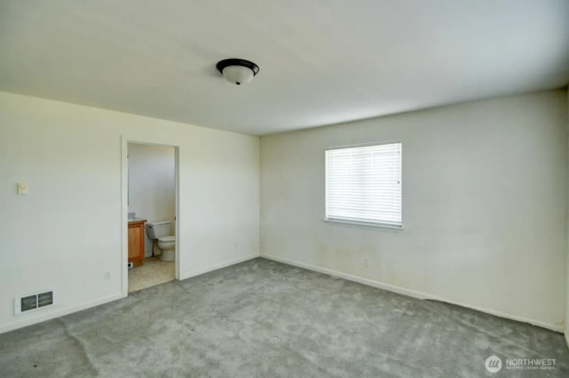 Property photo for 1264 E Ocean Shores Boulevard Sw, Ocean Shores photo 16