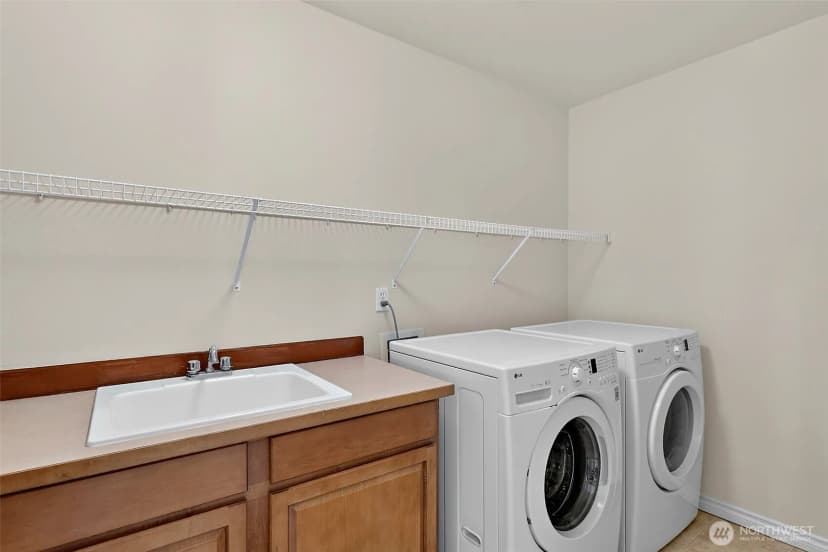 Property photo for 6733 Montevista Drive Se, Auburn photo 18