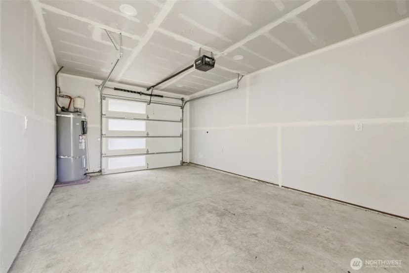 Property photo for 526 N 100th Street, Seattle photo 20