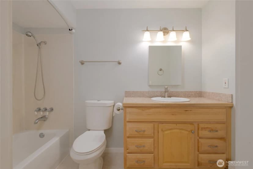Property photo for 5229 188th Street Sw #12, Lynnwood photo 11
