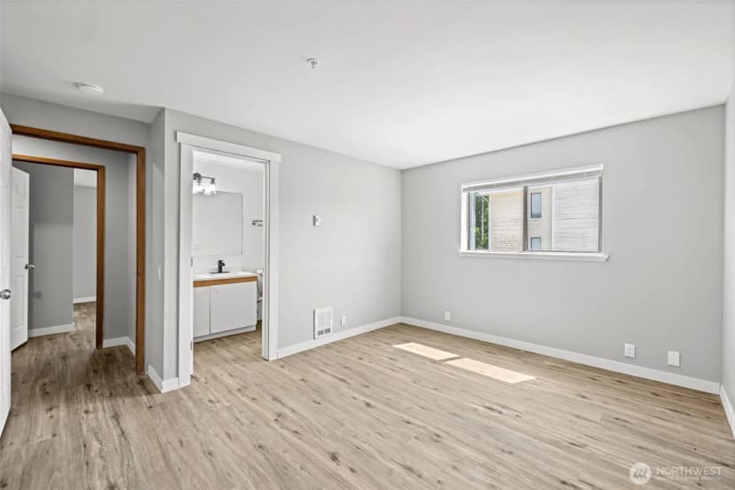 Property photo for 29645 18th Avenue S #a201, Federal Way photo 15