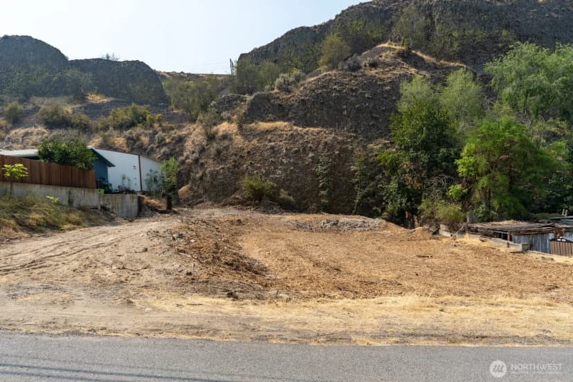 Property photo for 455 459 Partello Park, Grand Coulee photo 10