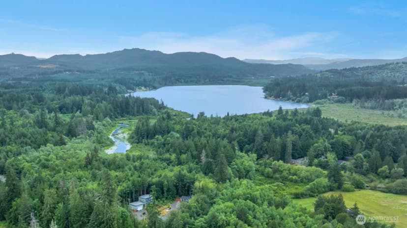 Property photo for 103 W Lamezia Terme Place, Shelton photo 2