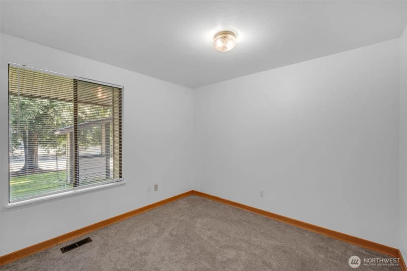 Property photo for 11622 Se 320th Street, Auburn photo 19