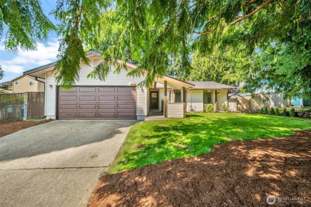 Property photo for 11622 Se 320th Street, Auburn photo 2