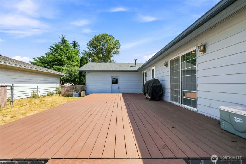 Property photo for 1111 Pierce Avenue Ne, Renton photo 26