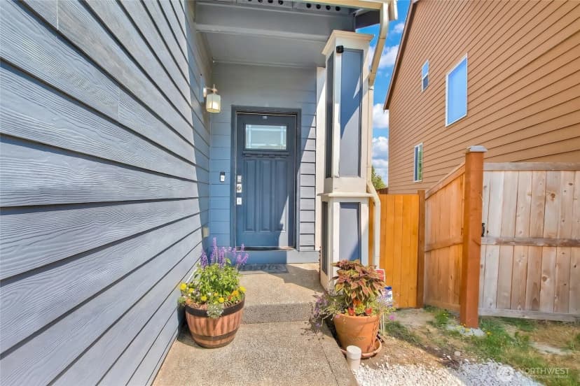 Property photo for 4019 202nd Street E, Spanaway photo 3