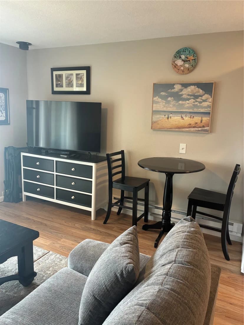 Property photo for 205 Bolstad Avenue #303, Long Beach photo 6