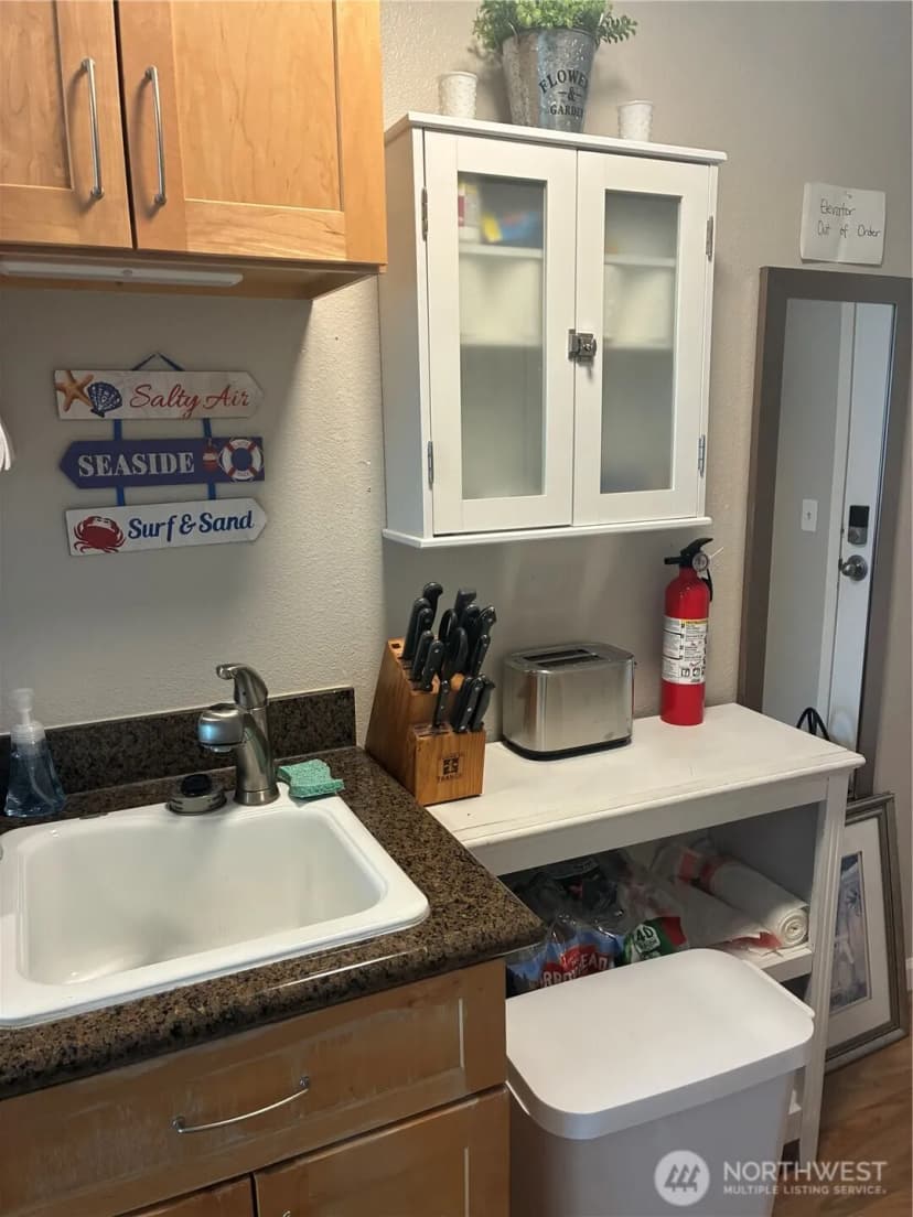 Property photo for 205 Bolstad Avenue #303, Long Beach photo 9
