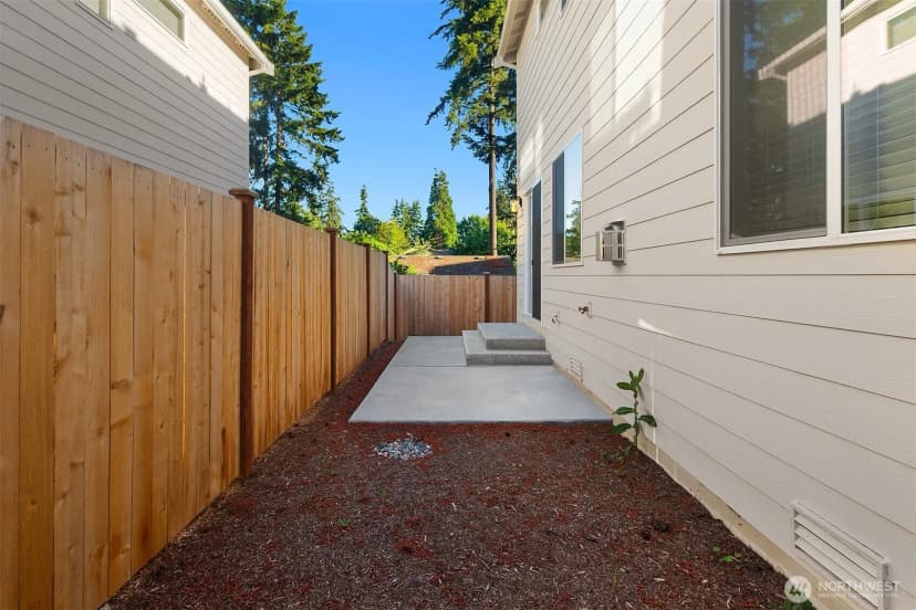 Property photo for 8014 222nd Street Sw, Edmonds photo 26