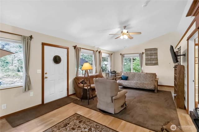 Property photo for 114 Merry Etta Drive, Kalama photo 5