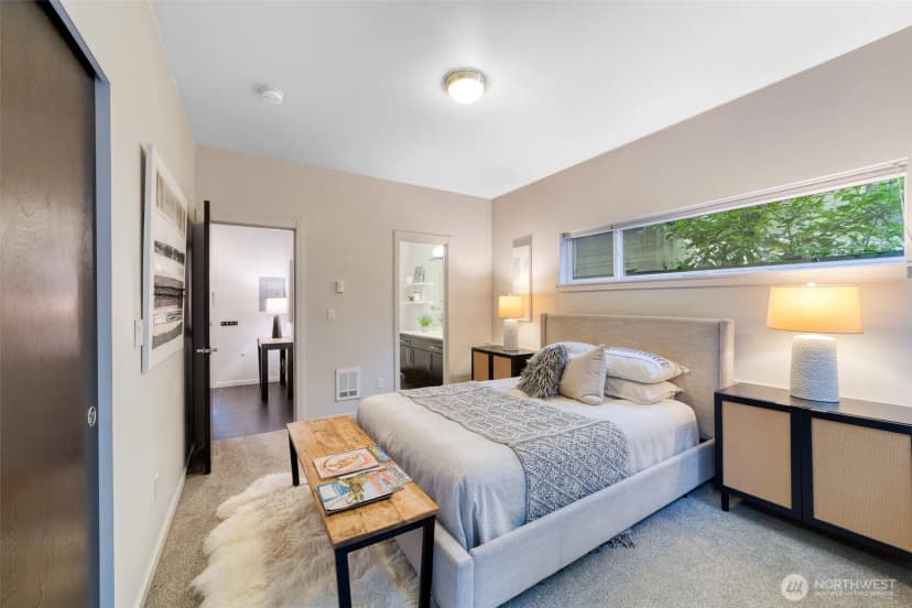 Property photo for 1519 14th Avenue S #c, Seattle photo 9