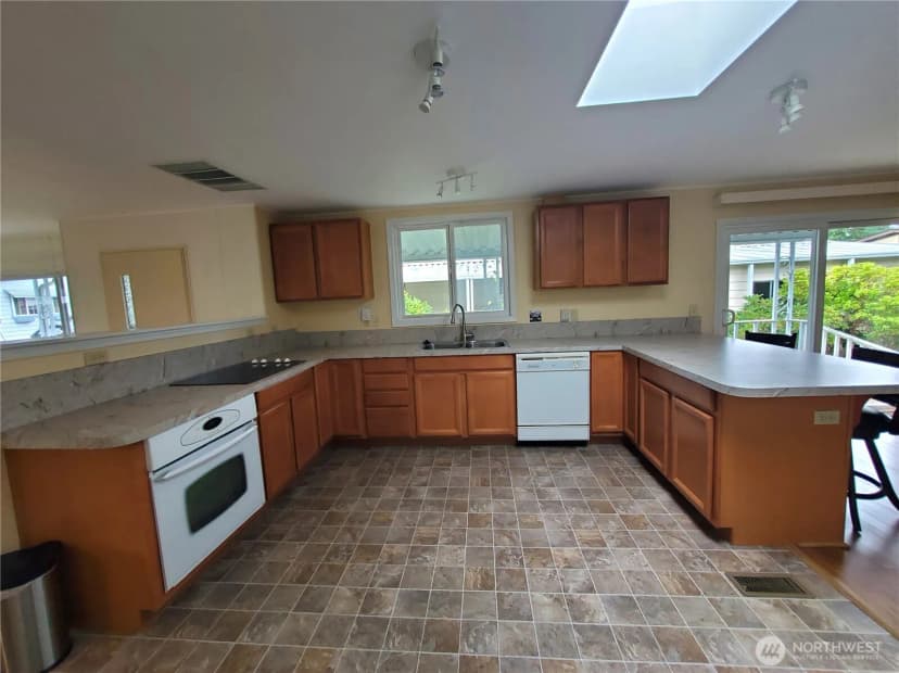 Property photo for 620 112th Street Se #144, Everett photo 6