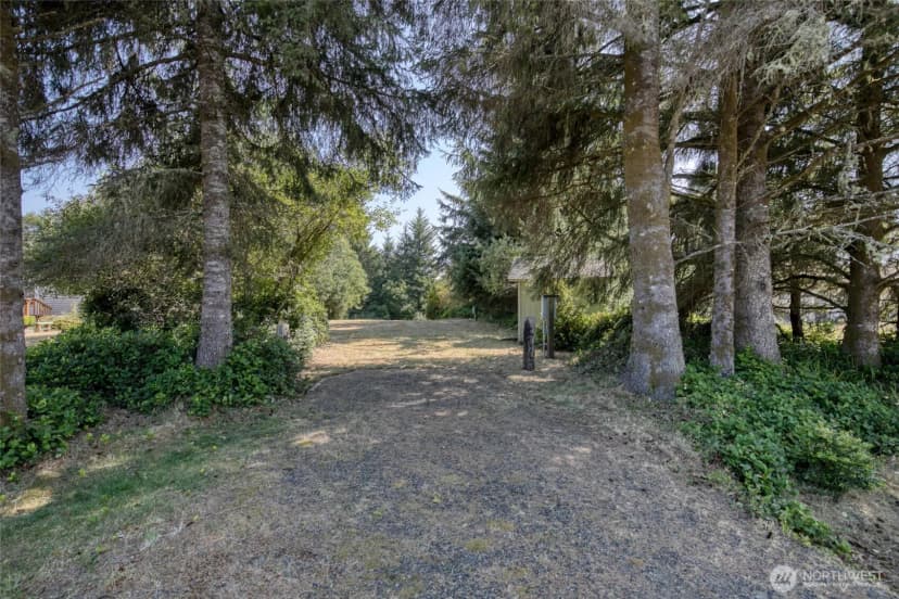 Property photo for 133 Cakesosta Street Sw, Ocean Shores photo 2