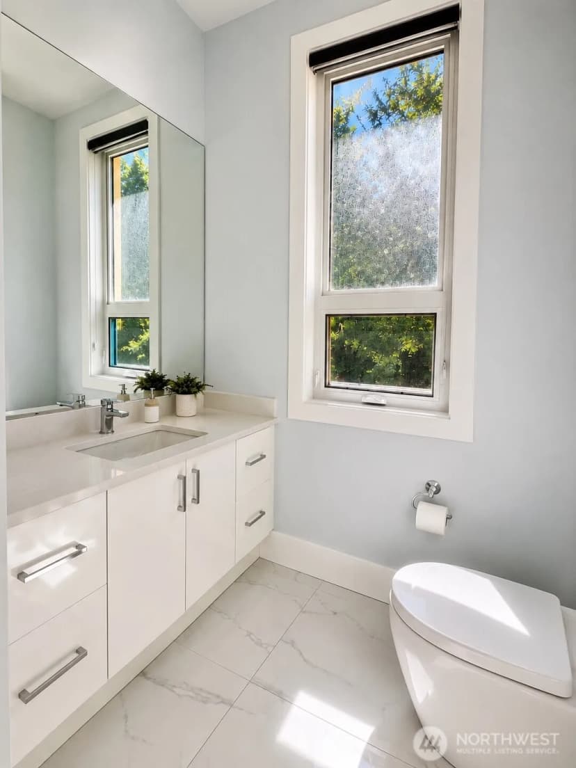 Property photo for 505 Majestic View Court, Mukilteo photo 32