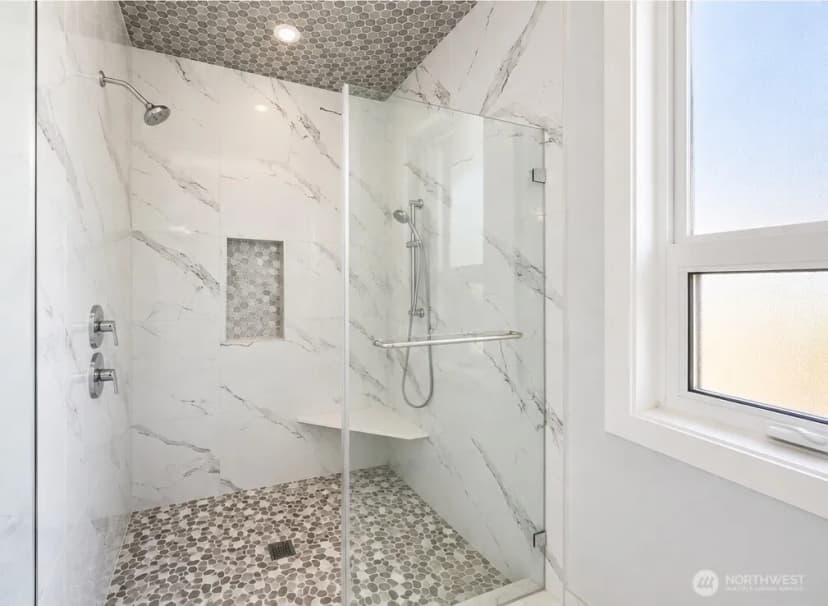 Property photo for 505 Majestic View Court, Mukilteo photo 34