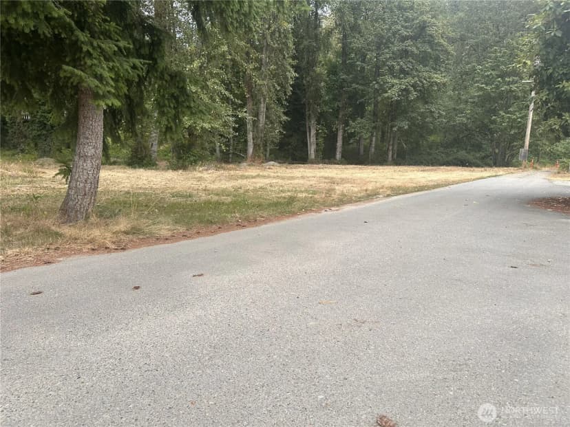 Property photo for 154 Xx Se Jones Road, Renton photo 10